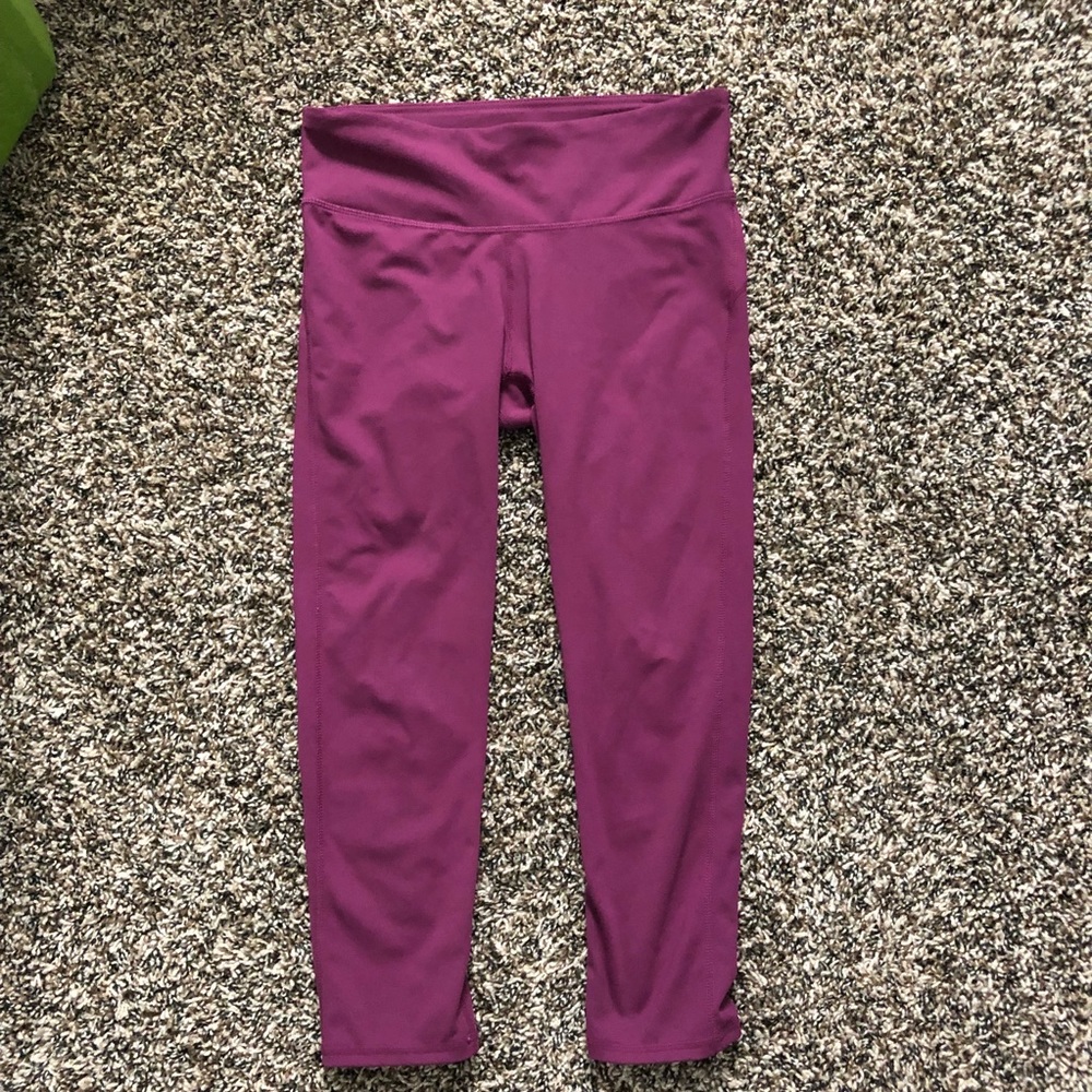 Fabletics Capri leggings